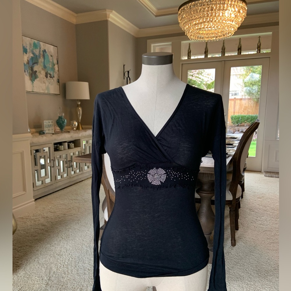Language Black top